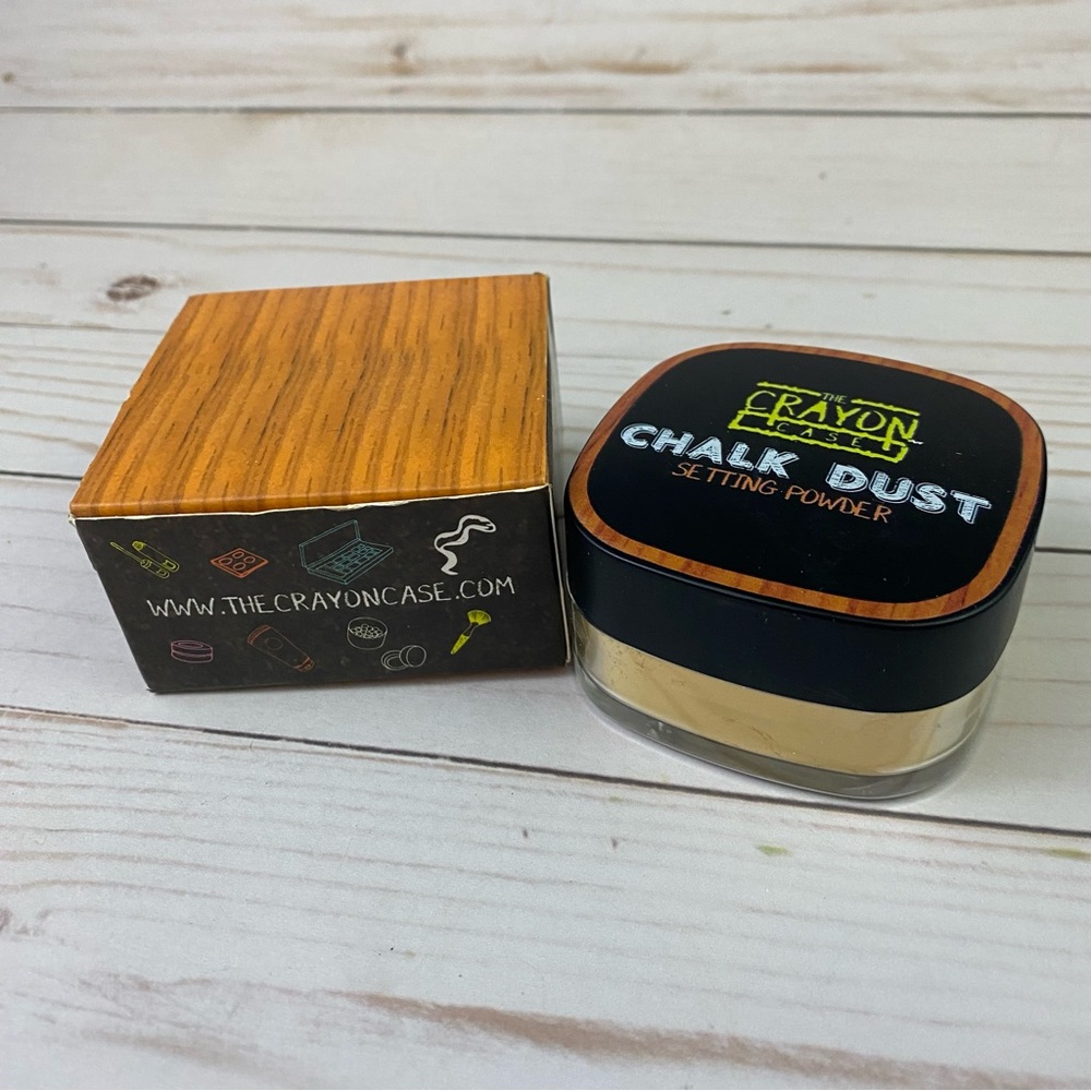 The Crayon Case Chalk Dust Setting Powder Box Wear